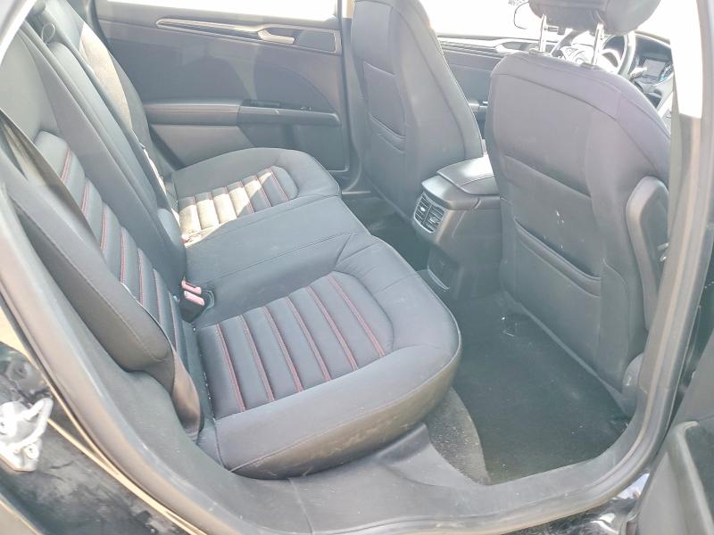 Photo 10 from auction – 2016 FORD FUSION with VIN 3FA6P0T9XGR336450