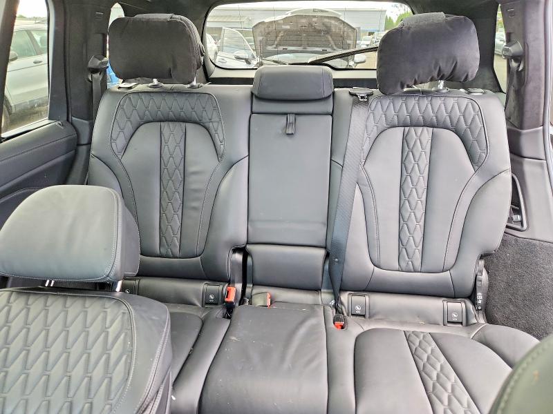 Zdjęcie 10 z aukcji – 2022 BMW X7 z VIN 5UXCW2C07N9M34792