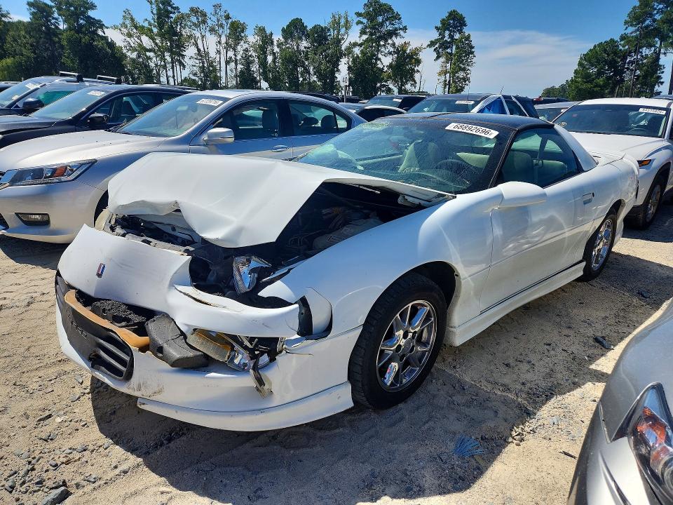 CHEVROLET CAMARO 2002 مع رقم تعريف المركبة 2G1FP22K222164652 - صورة من المزاد