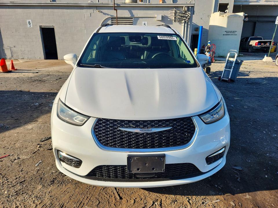 Zdjęcie 5 z aukcji – 2022 CHRYSLER PACIFICA z VIN 2C4RC1BG6NR170780