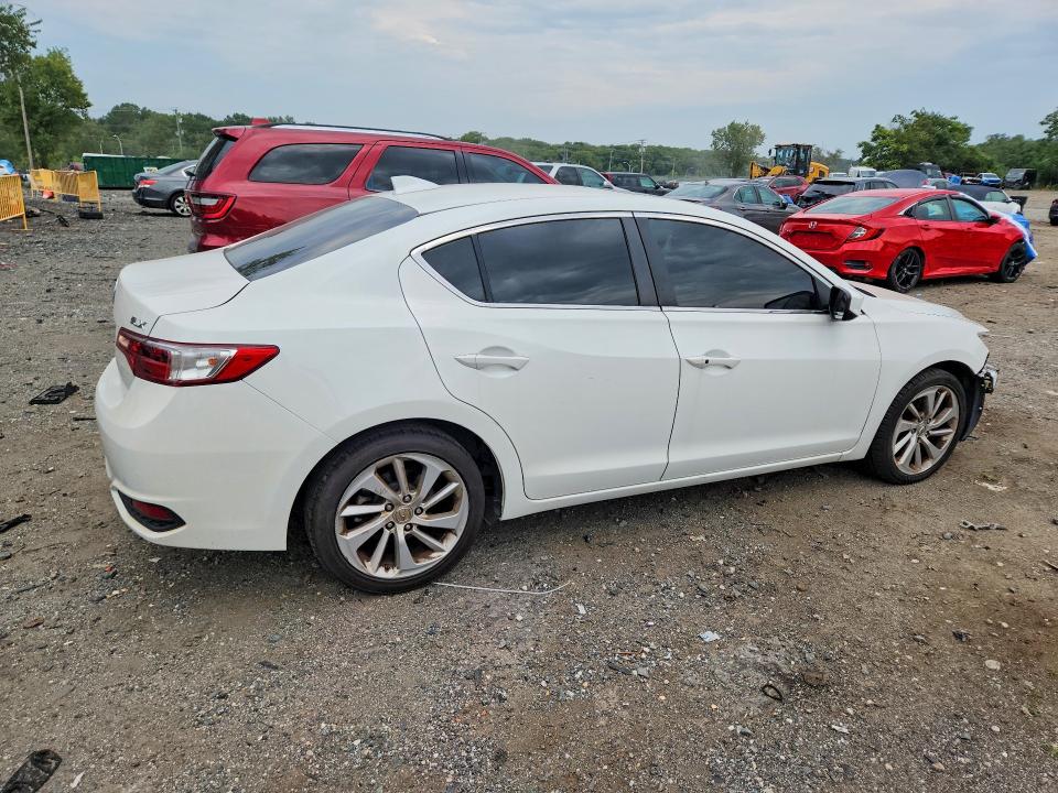 Photo 3 from auction – 2018 ACURA ILX with VIN 19UDE2F38JA003208