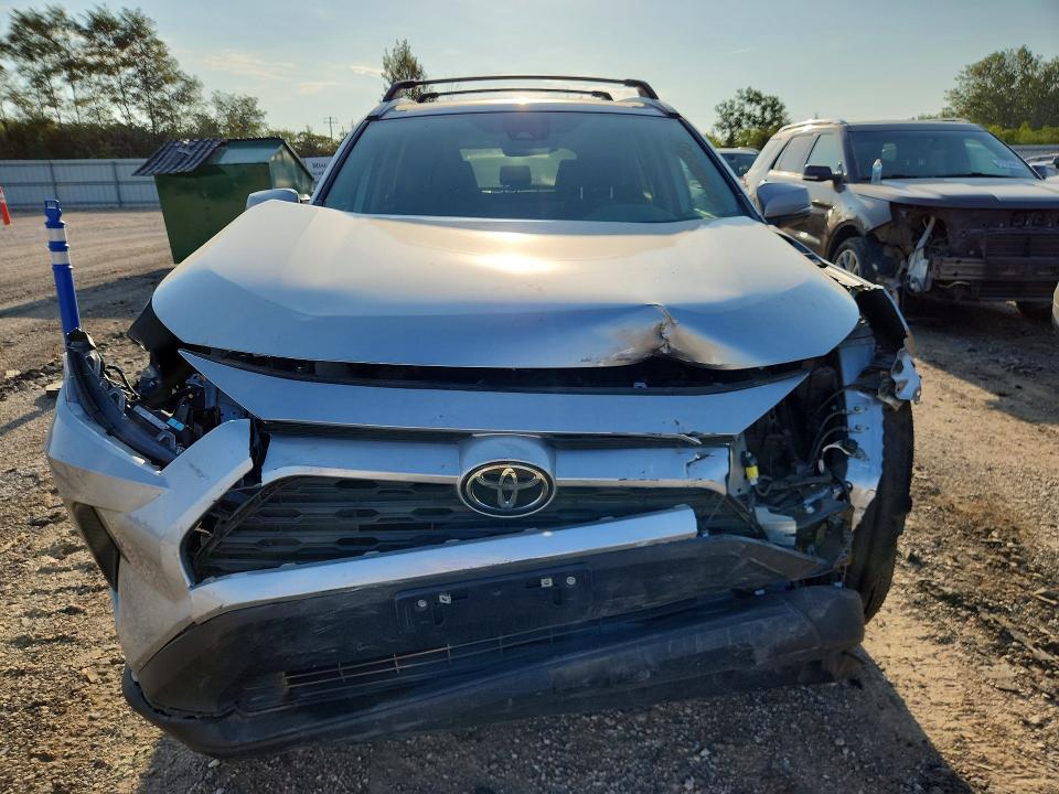 Photo 5 from auction – 2025 TOYOTA RAV4 with VIN 4T3MWRFVXSU179573