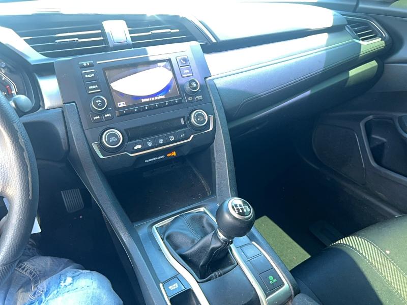 Photo 11 from auction – 2018 HONDA CIVIC with VIN 19XFC2E52JE038825