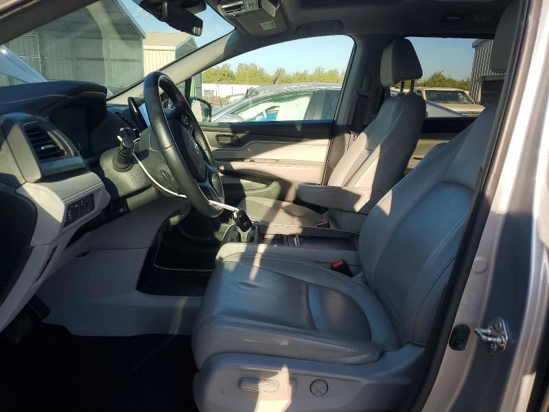 Photo 7 from auction – 2018 HONDA ODYSSEY with VIN 5FNRL6H74JB099895