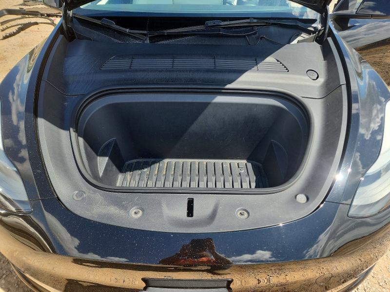 Снимка 11 от търг – 2023 TESLA MODEL Y с VIN 7SAYGDEF5PF870182
