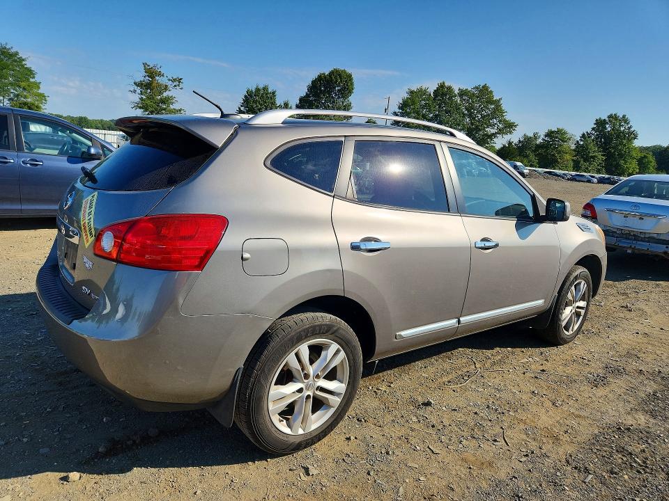 Photo 3 from auction – 2013 NISSAN ROGUE with VIN JN8AS5MVXDW623506