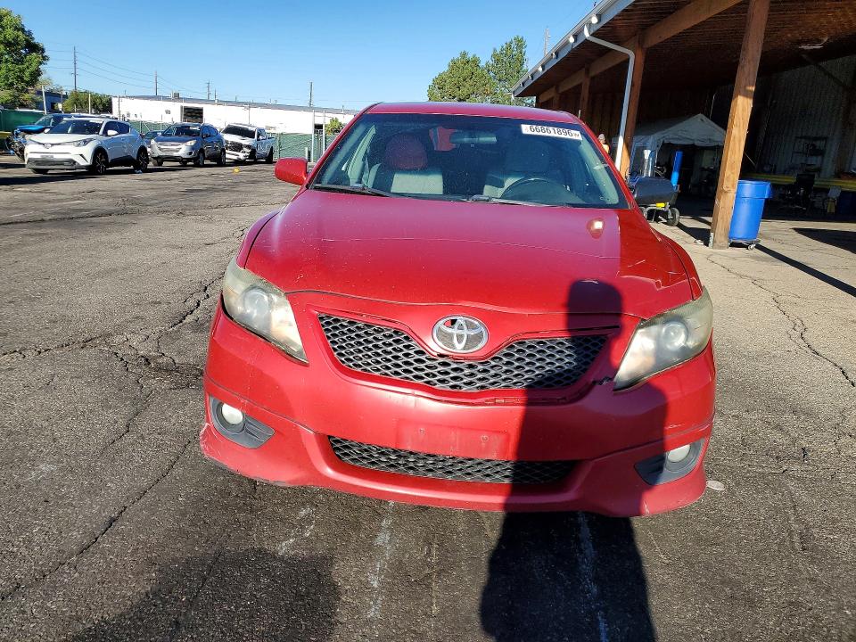 Photo 5 from auction – 2011 TOYOTA CAMRY with VIN 4T1BF3EK4BU747935