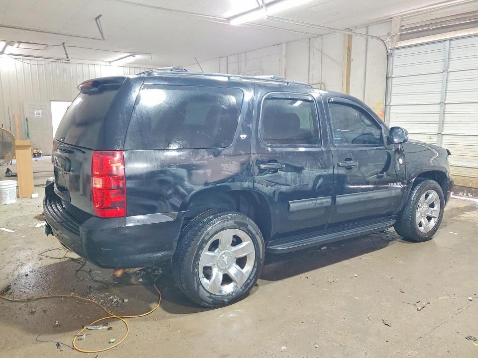 Снимка 3 от търг – 2014 CHEVROLET TAHOE с VIN 1GNSKBE04ER210490