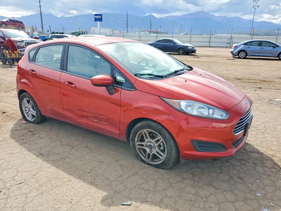 Снимка 4 от търг – 2018 FORD FIESTA с VIN 3FADP4EJ3JM107313