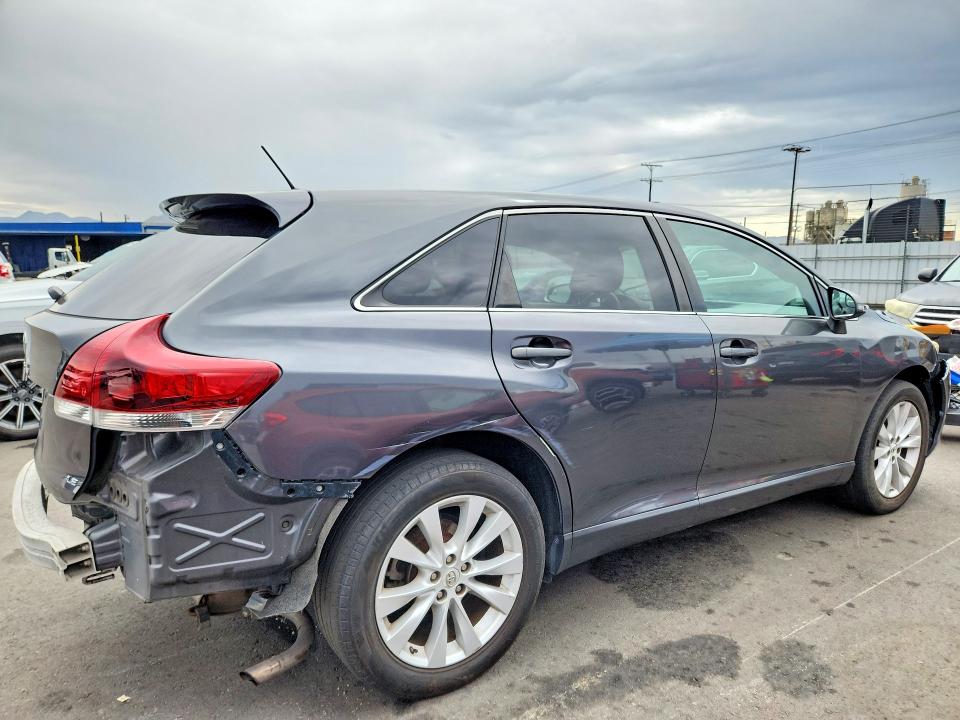 Photo 3 from auction – 2013 TOYOTA VENZA with VIN 4T3ZA3BB0DU067008