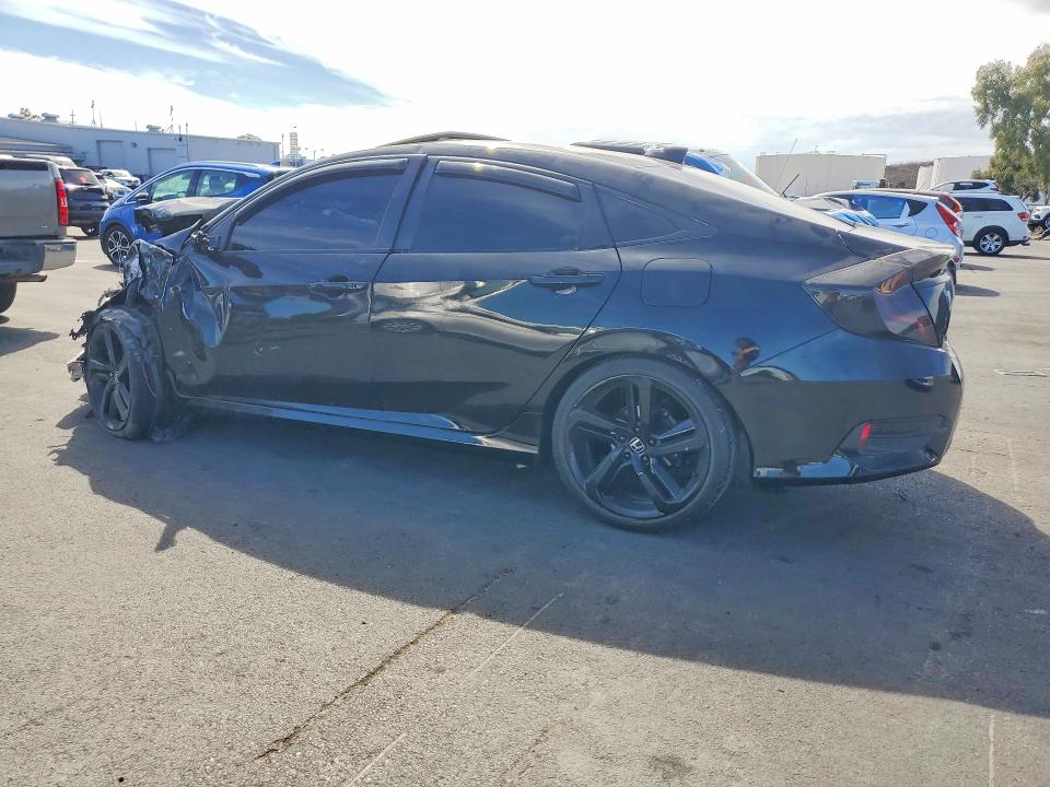 Photo 2 from auction – 2017 HONDA CIVIC with VIN 19XFC2F7XHE221433