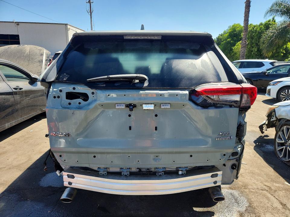 Photo 6 from auction – 2023 TOYOTA RAV4 with VIN 4T3B6RFV9PU129214