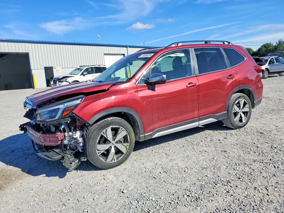 SUBARU FORESTER 2021 с VIN JF2SKAXC0MH524038 - Фото с аукциона