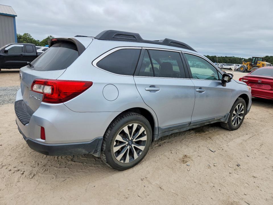 Photo 3 from auction – 2015 SUBARU OUTBACK with VIN 4S4BSBNC1F3270990