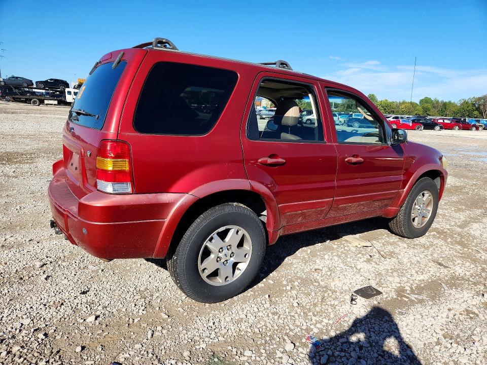 Photo 3 from auction – 2005 FORD ESCAPE with VIN 1FMCU94125KB28482