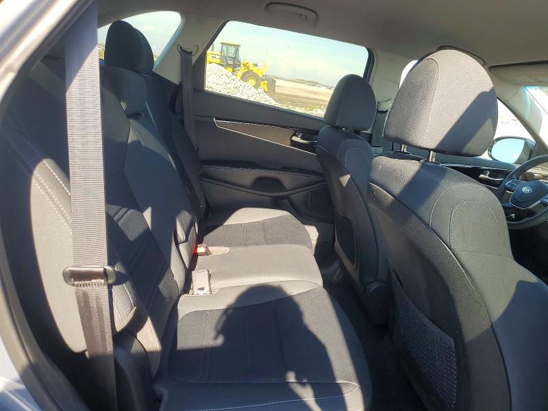 Снимка 11 от търг – 2020 KIA SORENTO с VIN 5XYPG4A34LG677058