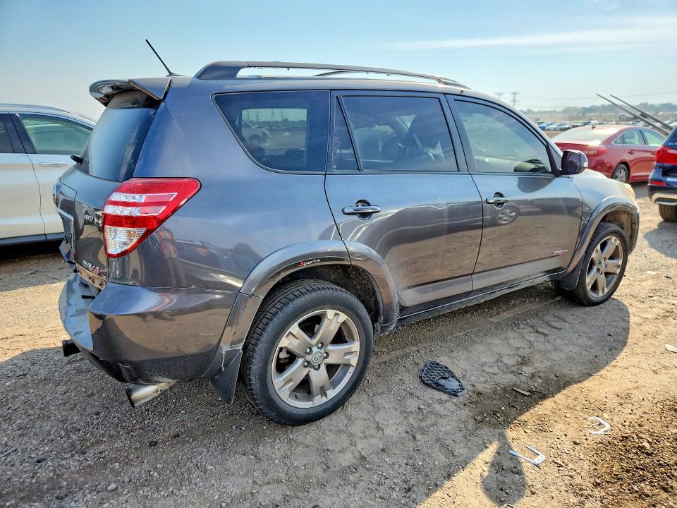 Photo 3 from auction – 2010 TOYOTA RAV4 with VIN JTMRF4DVXA5036012