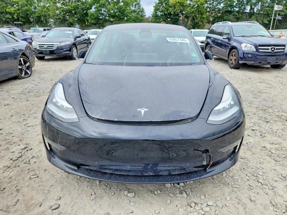 Photo 5 from auction – 2019 TESLA MODEL 3 with VIN 5YJ3E1EA5KF421089