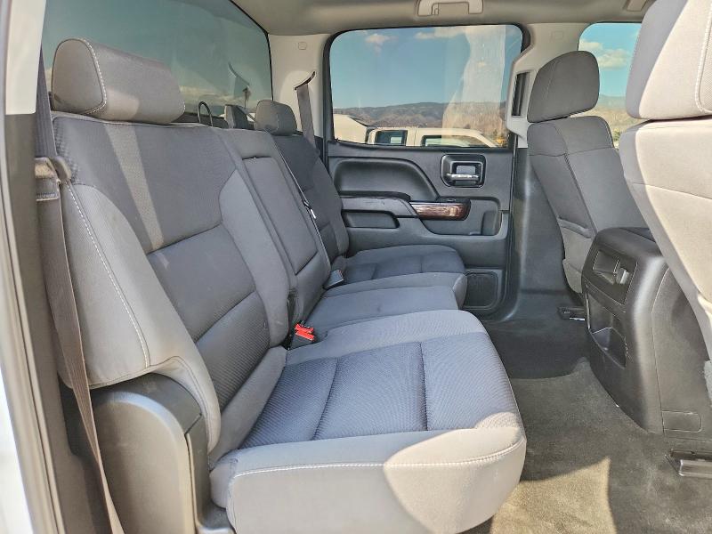 Photo 10 from auction – 2018 GMC SIERRA with VIN 1GT12SEY1JF162498