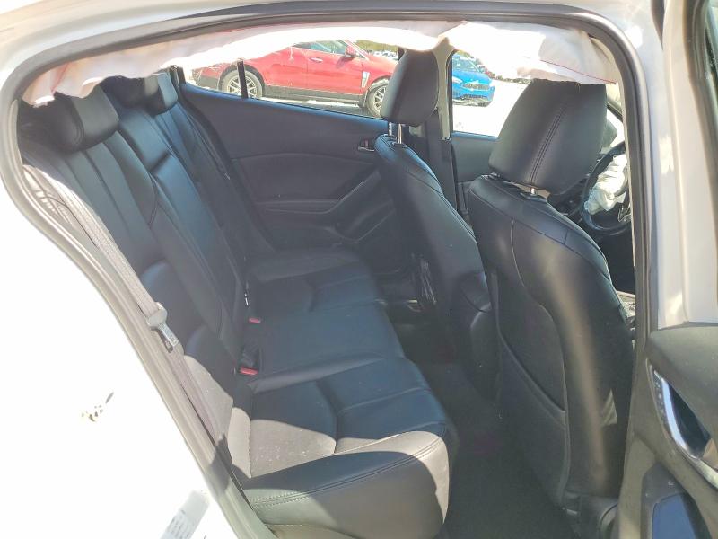 Photo 10 from auction – 2018 MAZDA 3 with VIN 3MZBN1V38JM183226