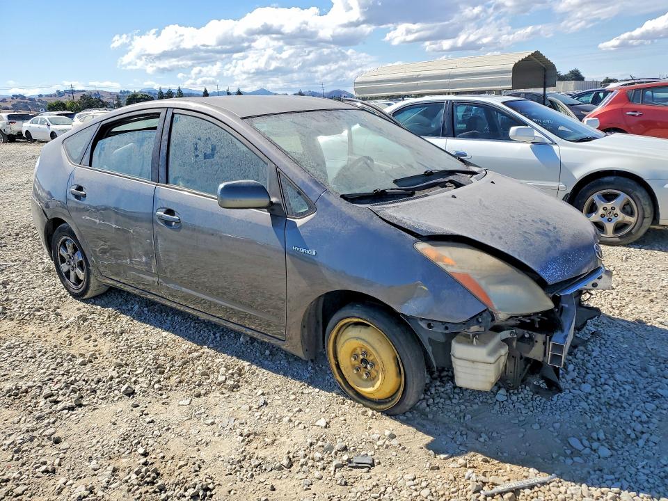 Photo 4 from auction – 2006 TOYOTA PRIUS with VIN JTDKB20U363197528