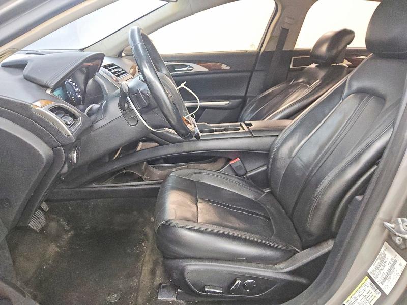 Photo 7 from auction – 2016 LINCOLN MKZ with VIN 3LN6L2G91GR626941