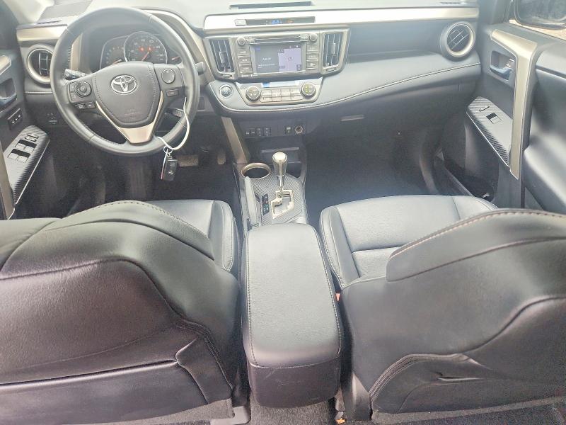 Photo 8 from auction – 2014 TOYOTA RAV4 with VIN 2T3DFREV1EW207847