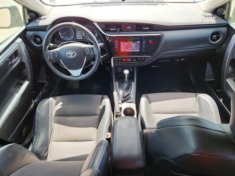 Снимка 8 от търг – 2018 TOYOTA COROLLA с VIN 5YFBURHE0JP804761
