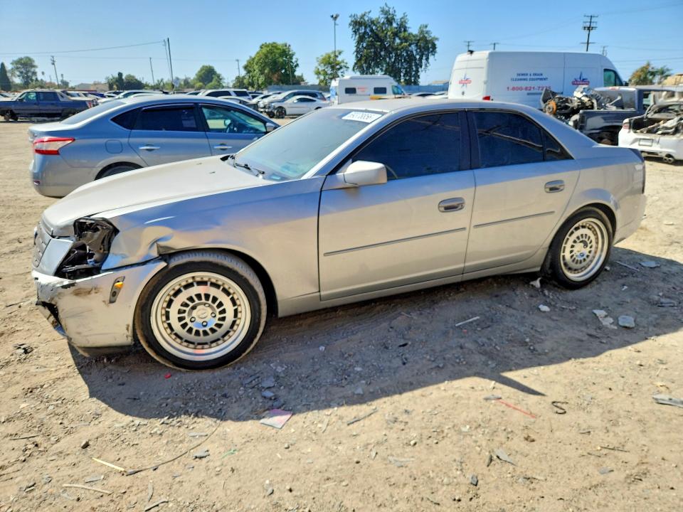 CADILLAC CTS 2004 مع رقم تعريف المركبة 1G6DM577540106863 - صورة من المزاد