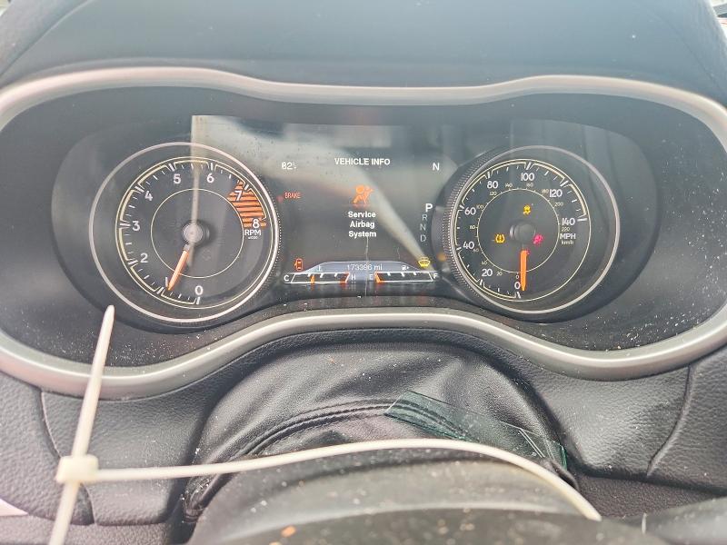 Zdjęcie 9 z aukcji – 2017 JEEP CHEROKEE z VIN 1C4PJMBS5HW636102
