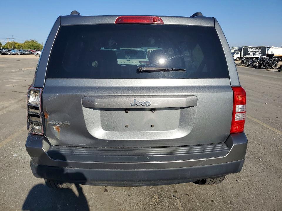 Photo 6 from auction – 2012 JEEP PATRIOT with VIN 1C4NJRBB3CD636155