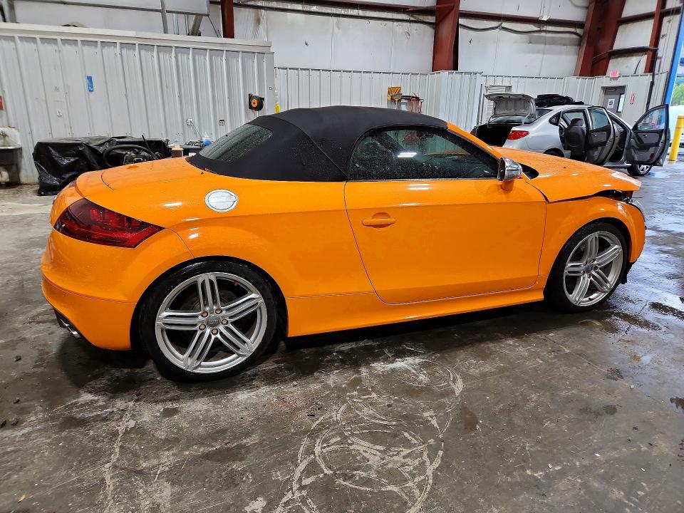 Zdjęcie 3 z aukcji – 2012 AUDI TTS z VIN TRU41AFK6C1007617