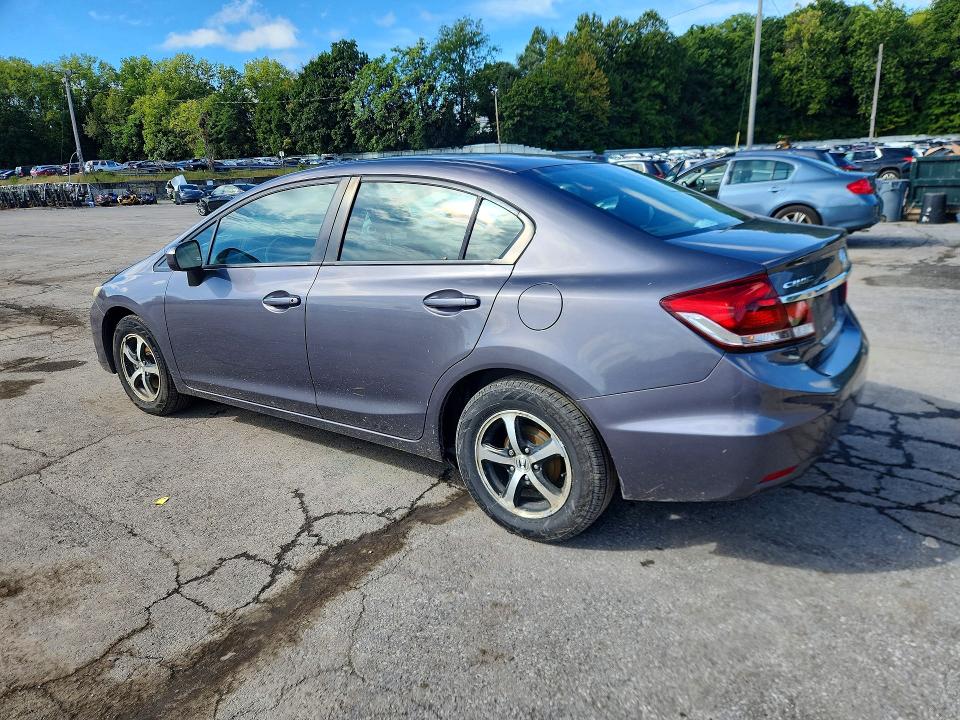 Снимка 2 от търг – 2015 HONDA CIVIC с VIN 19XFB2F73FE248991