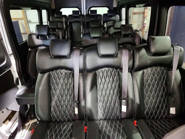 Photo 10 from auction – 2023 RAM PROMASTER 2500 with VIN 3C6LRVPG5PE582656