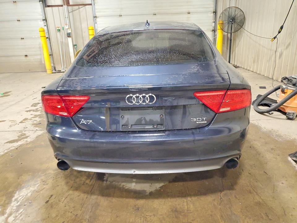 Foto 6 de la subasta – 2013 AUDI A7 con VIN WAUYGAFC4DN061279