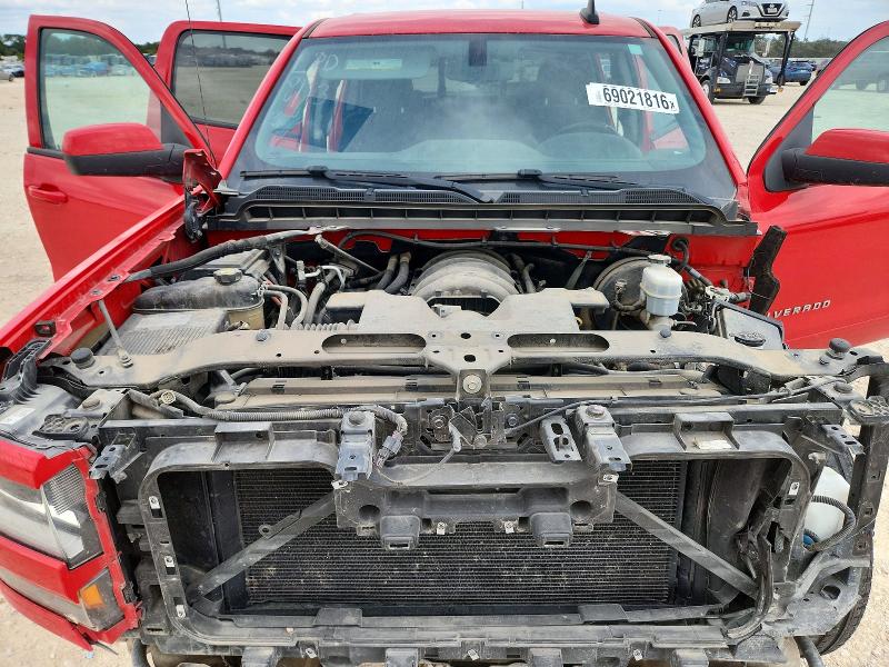 Photo 11 from auction – 2018 CHEVROLET SILVERADO with VIN 3GCUKREC4JG527684