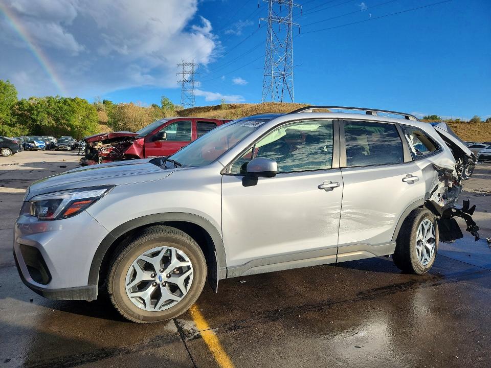 Фото 1 с аукциона – 2021 SUBARU FORESTER с VIN JF2SKAJCXMH472345