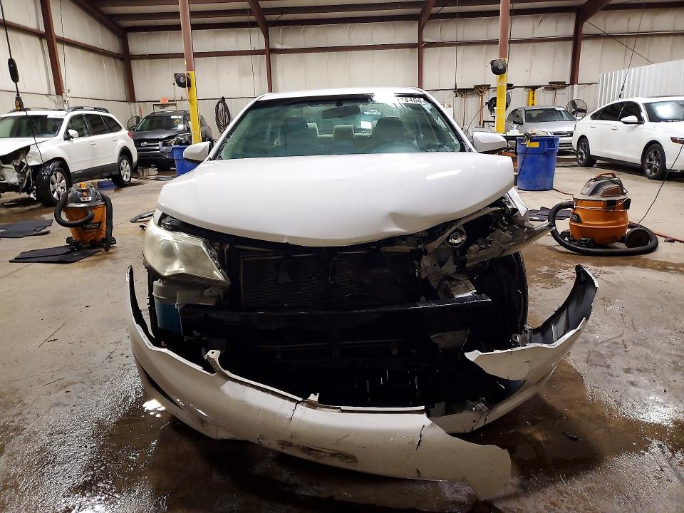 Photo 5 from auction – 2012 TOYOTA CAMRY with VIN 4T1BF1FKXCU516980