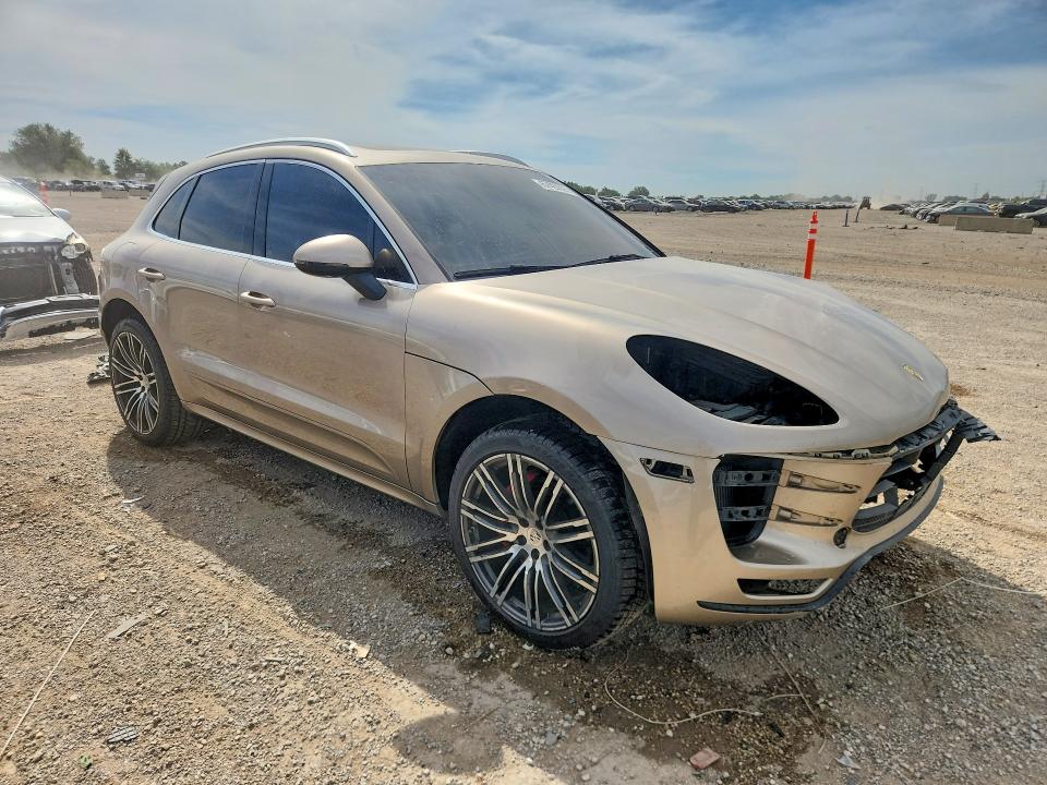 Photo 4 from auction – 2016 PORSCHE MACAN with VIN WP1AF2A5XGLB91703