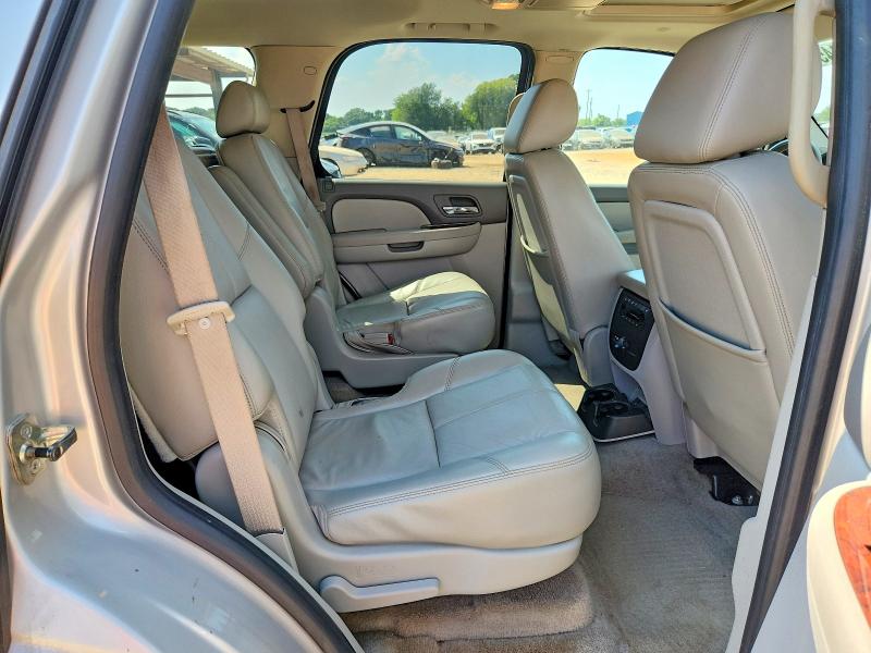 Foto 11 de la subasta – 2010 GMC YUKON con VIN 1GKUKCE05AR144988