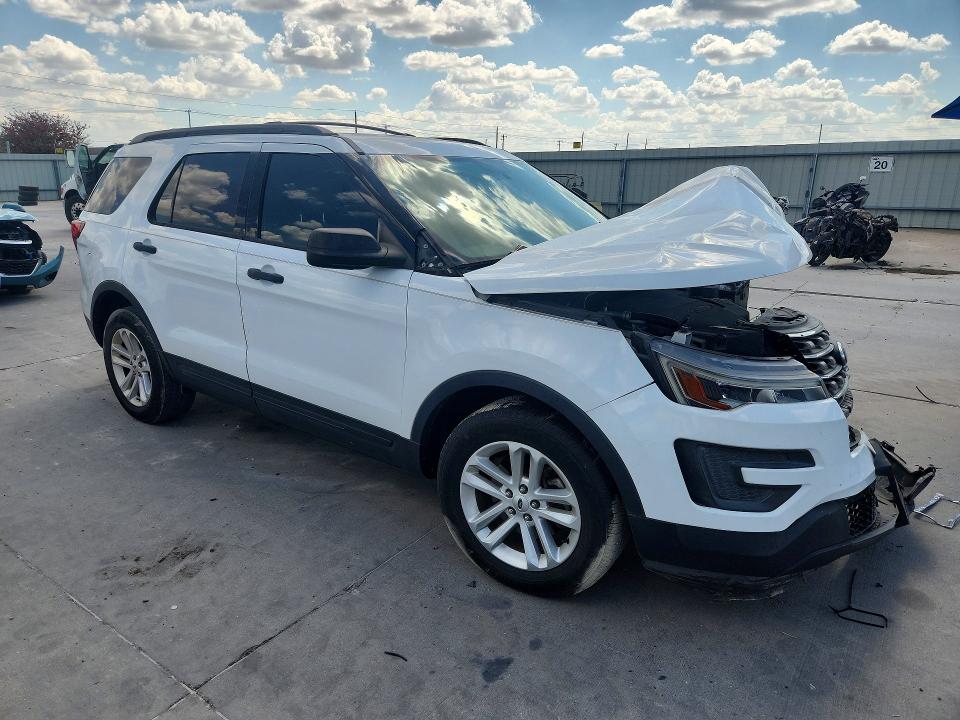 Zdjęcie 4 z aukcji – 2017 FORD EXPLORER z VIN 1FM5K7B83HGD40124