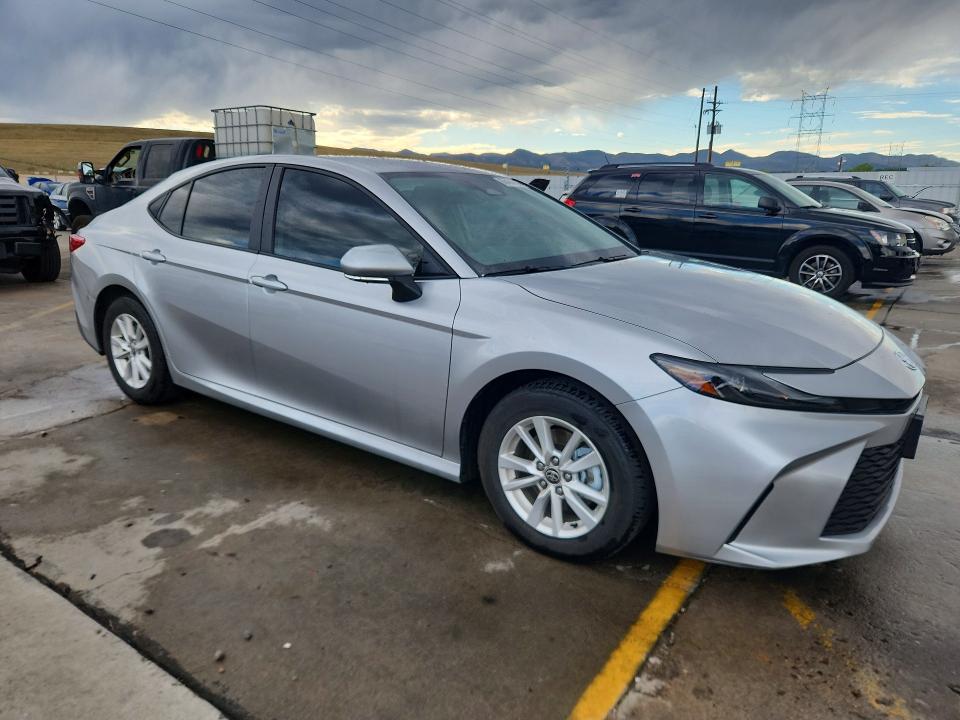 Photo 4 from auction – 2025 TOYOTA CAMRY with VIN 4T1DAACK4SU546700