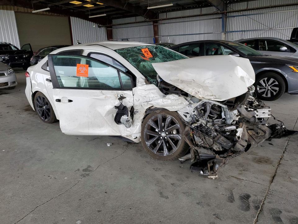 Photo 4 from auction – 2021 TOYOTA COROLLA with VIN 5YFS4MCE4MP096447