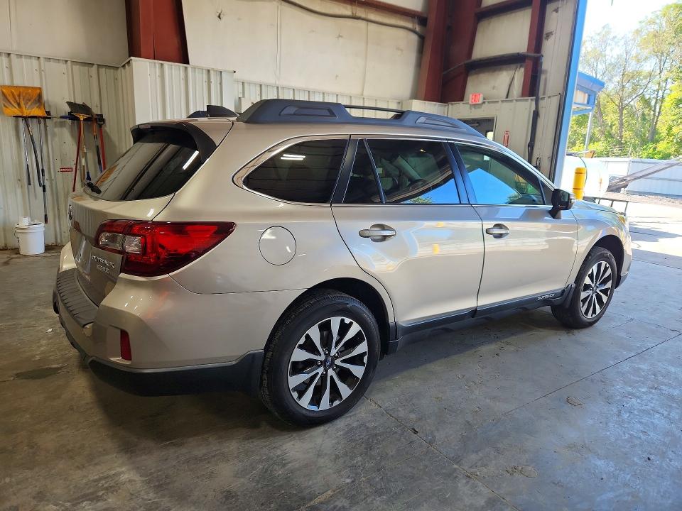 Photo 3 from auction – 2017 SUBARU OUTBACK with VIN 4S4BSAKCXH3421410