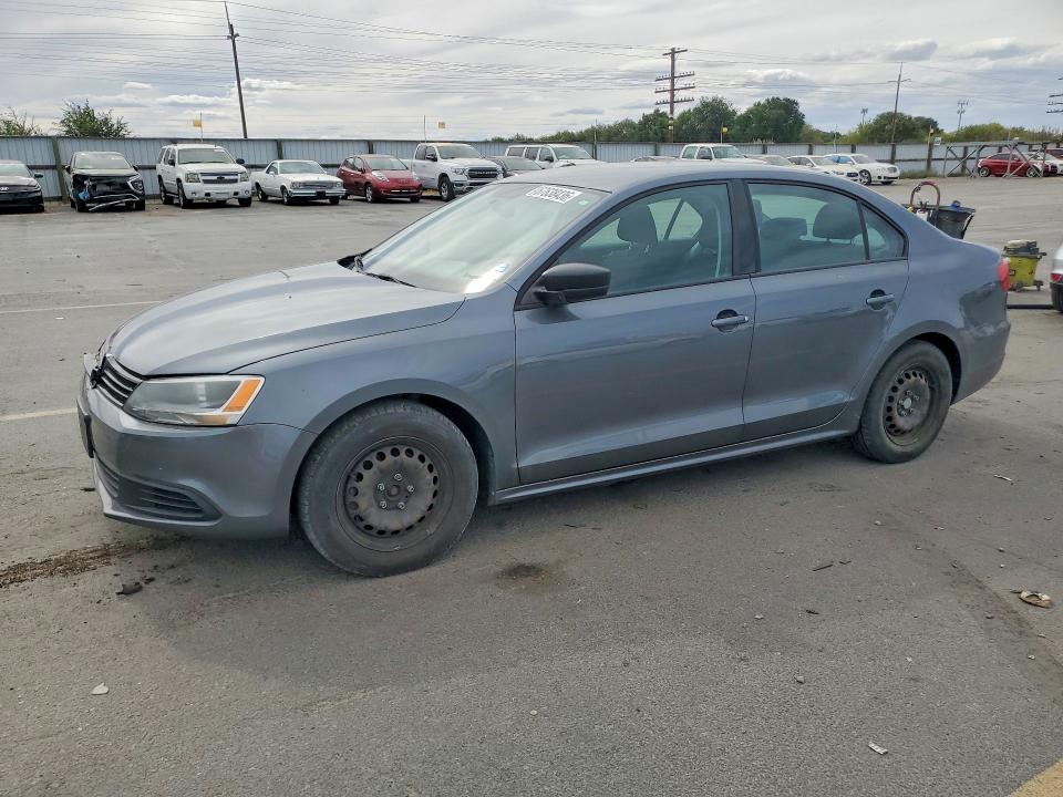 Снимка 1 от търг – 2014 VOLKSWAGEN JETTA с VIN 3VW2K7AJ3EM226506