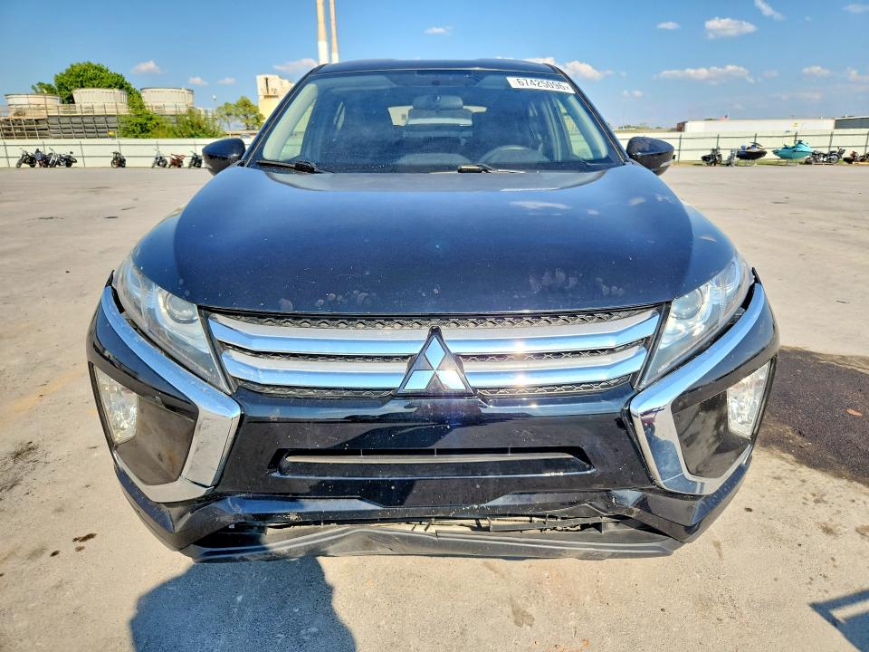Photo 5 from auction – 2019 MITSUBISHI ECLIPSE CROSS with VIN JA4AT3AA2KZ035720