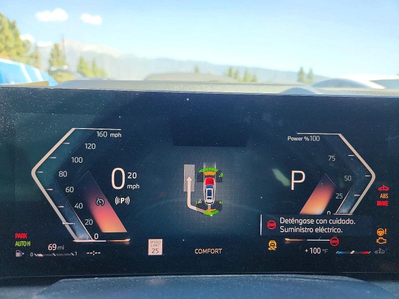Photo 9 from auction – 2023 BMW X7 with VIN 5UX23EM02P9P25417
