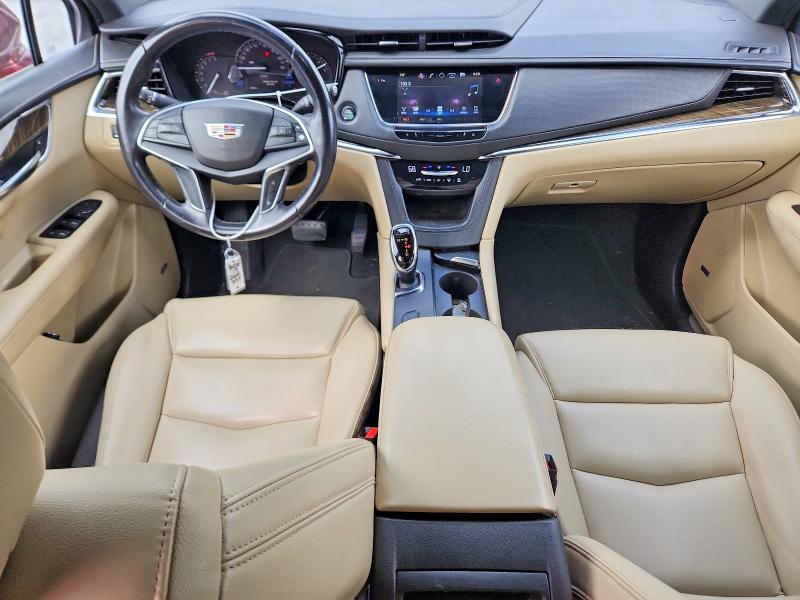 Zdjęcie 8 z aukcji – 2017 CADILLAC XT5 z VIN 1GYKNARS6HZ104305