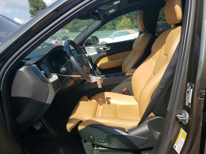 Foto 7 de la subasta – 2018 VOLVO XC60 con VIN YV4A22RL6J1009785