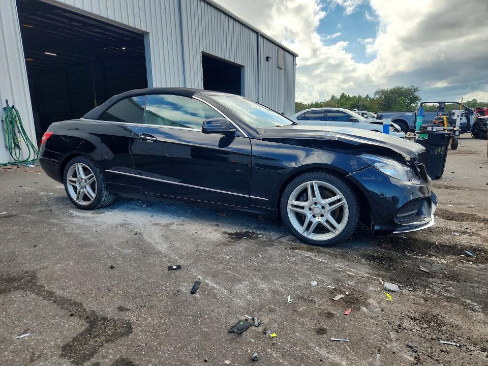 Снимка 4 от търг – 2013 MERCEDES-BENZ E с VIN WDDKK5KFXDF208638